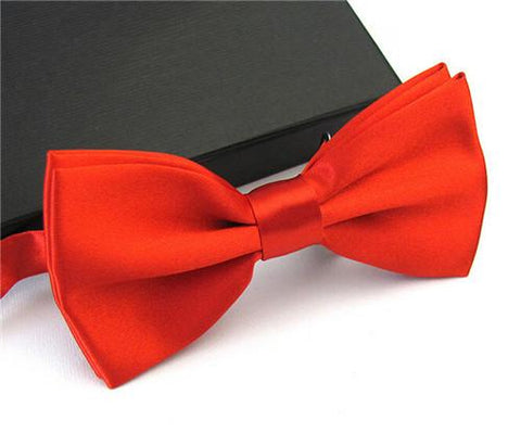 Solidity Casual Bow Tie